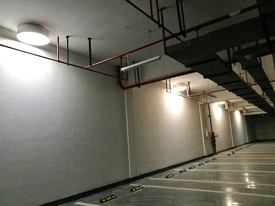 地下室导光管照明系统